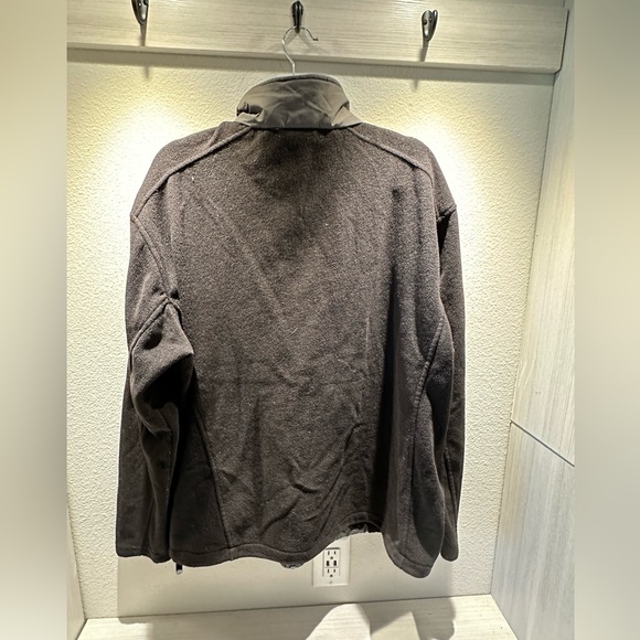 New Balance Black/ Gray Fleece Jacket - Picture 2 of 2